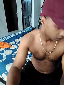 Snapshot of Perropa chatting on April 2026 08:47:01 PM Perropa online show from April 2026 08:47:01 PM