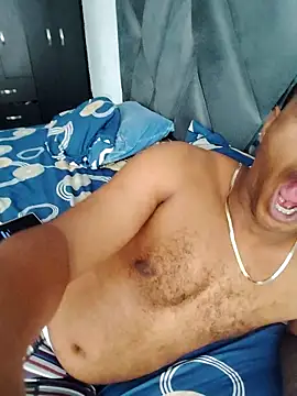 Snapshot of Perropa chatting on April 2026 08:31:01 PM Perropa online show from April 2026 08:31:01 PM