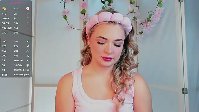 AliaBuerstatte online show from October 2025 07:11:01 PM