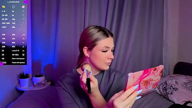 AliaBuerstatte online show from November 2025 07:14:01 PM