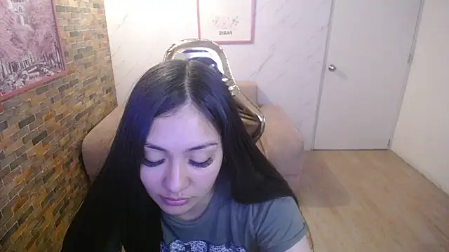 Ivony18 b online show from September 2025 03:06:02 AM