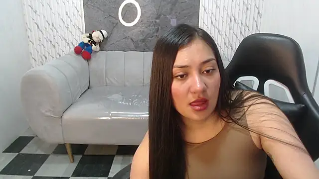 Ivony18 b online show from November 2025 03:20:02 AM