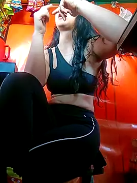 Sol Sunny online show from March 2026 09:30:02 PM