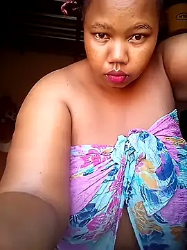 Curvycandy95 online show from September 2025 05:33:01 AM