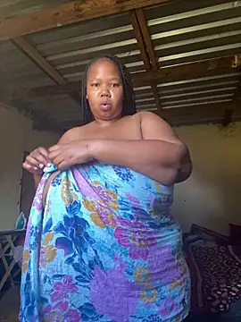 Curvycandy95 online show from February 2026 04:39:02 AM