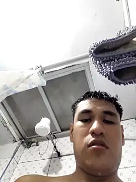 Snapshot of Exotic19cm chatting on March 2026 08:57:01 PM Exotic19cm online show from March 2026 08:57:01 PM