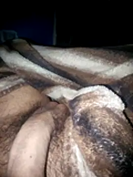 Snapshot of Exotic19cm chatting on April 2026 07:20:01 AM Exotic19cm online show from April 2026 07:20:01 AM