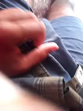 Snapshot of Hyd-bad-boy-25 chatting on November 2025 02:02:02 AM Hyd-bad-boy-25 online show from November 2025 02:02:02 AM