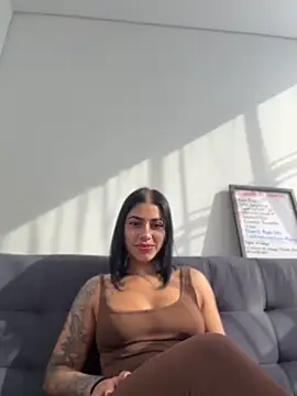 AlannaEvons online show from July 2026 09:03:01 PM