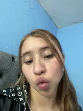 Snapshot of mia_skys chatting on January 2026 03:01:02 AM mia skys online show from January 2026 03:01:02 AM