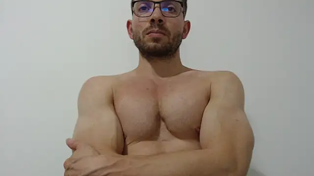 Snapshot of Rocky_Muscle chatting on February 2026 02:32:01 AM Rocky Muscle online show from February 2026 02:32:01 AM