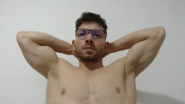 Snapshot of Rocky_Muscle chatting on March 2026 02:31:02 PM Rocky Muscle online show from March 2026 02:31:02 PM