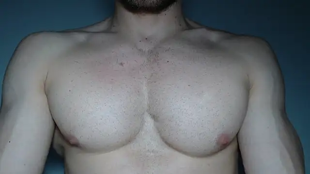 Snapshot of Rocky_Muscle chatting on April 2026 10:07:02 PM Rocky Muscle online show from April 2026 10:07:02 PM