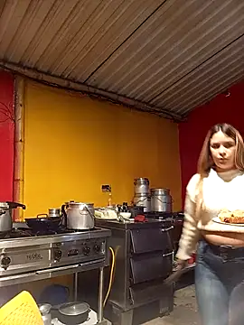 samanta-safiye online show from April 2026 03:24:02 AM