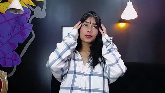Hott Molly online show from September 2025 08:32:01 PM
