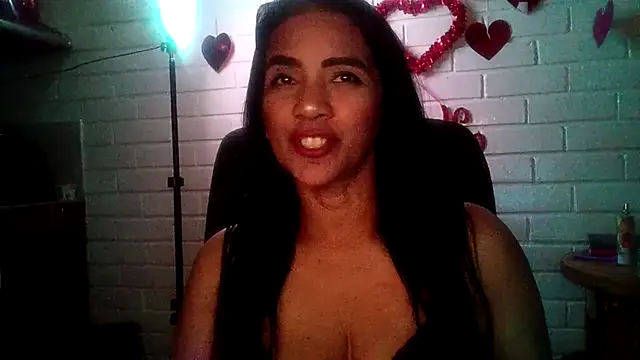 MiiaVelasquez online show from February 2026 04:57:01 AM