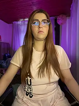 Snapshot of CoraVibes chatting on March 2026 11:50:02 AM CoraVibes online show from March 2026 11:50:02 AM