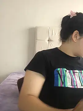 Kuromy x online show from February 2026 02:50:02 PM