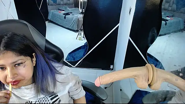 Snapshot of konojan_6 chatting on November 2025 04:02:02 AM konojan 6 online show from November 2025 04:02:02 AM