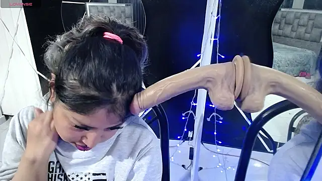 Snapshot of konojan_6 chatting on April 2026 10:44:01 PM konojan 6 online show from April 2026 10:44:01 PM