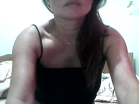 nathalie0045 online show from September 2025 06:55:01 PM