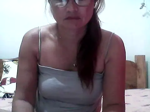 nathalie0045 online show from October 2025 09:10:02 PM