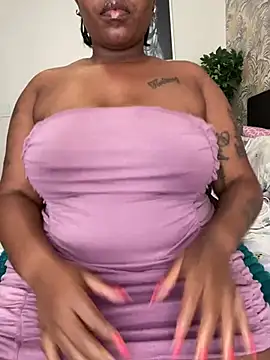 Snapshot of fatpussydallx chatting on June 2026 06:11:02 AM fatpussydallx online show from June 2026 06:11:02 AM