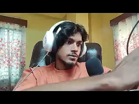 Snapshot of thecatfish chatting on September 2025 05:20:01 AM thecatfish online show from September 2025 05:20:01 AM