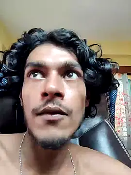 Snapshot of thecatfish chatting on October 2025 07:09:02 AM thecatfish online show from October 2025 07:09:02 AM