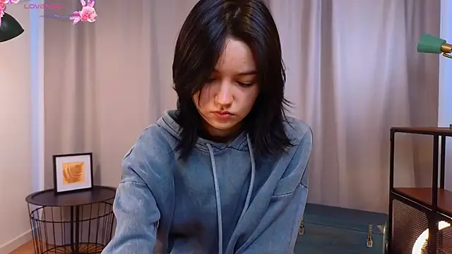 PamilaGrassle online show from September 2025 04:02:02 AM