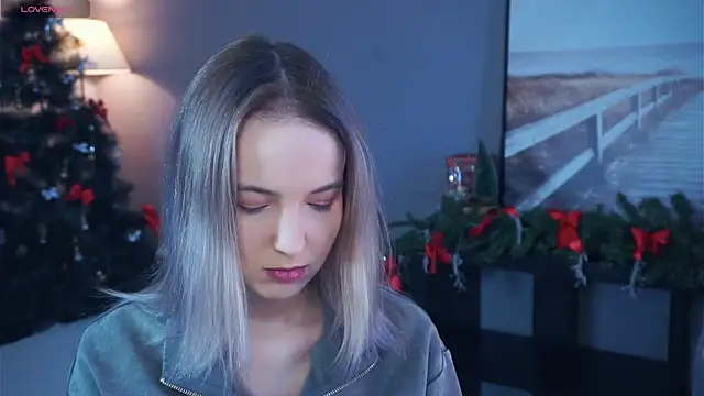 HongTomczak online show from January 2026 07:35:02 AM