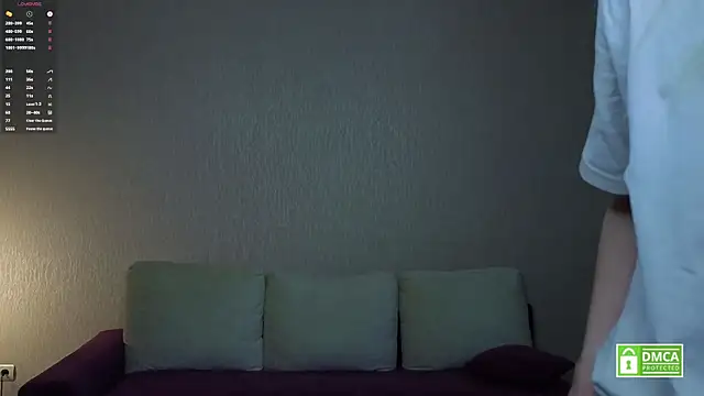 HongTomczak online show from April 2026 07:42:01 AM