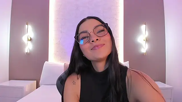 emily tolson online show from February 2026 07:23:02 PM