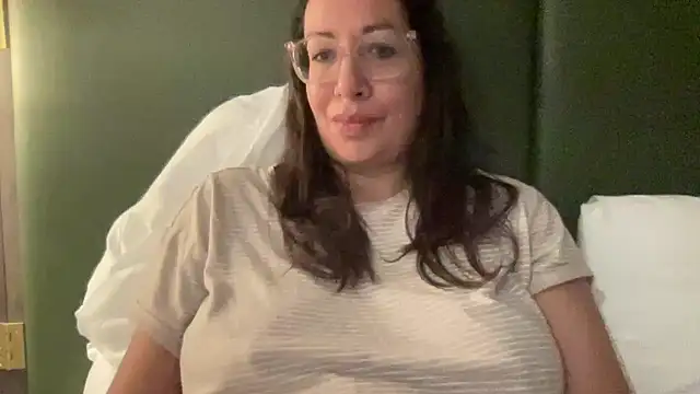 RosaFreya online show from June 2026 11:38:02 PM