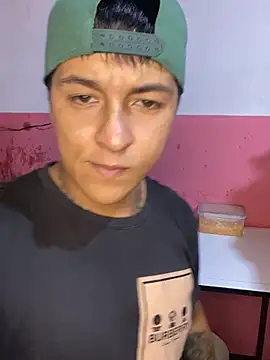 Jrivera22 online show from October 2025 11:28:02 PM