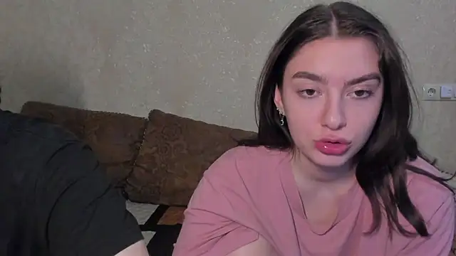 muuur fam online show from October 2025 08:05:01 PM