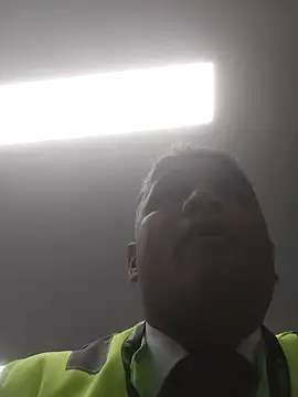 Snapshot of danigarci2307 chatting on September 2025 09:15:01 PM danigarci2307 online show from September 2025 09:15:01 PM