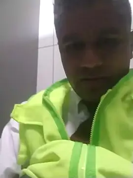 Snapshot of danigarci2307 chatting on September 2025 02:25:01 AM danigarci2307 online show from September 2025 02:25:01 AM