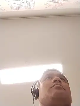 danigarci2307 online show from February 2026 12:06:01 AM