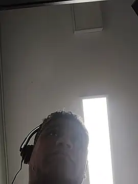 Snapshot of danigarci2307 chatting on April 2026 04:59:02 PM danigarci2307 online show from April 2026 04:59:02 PM