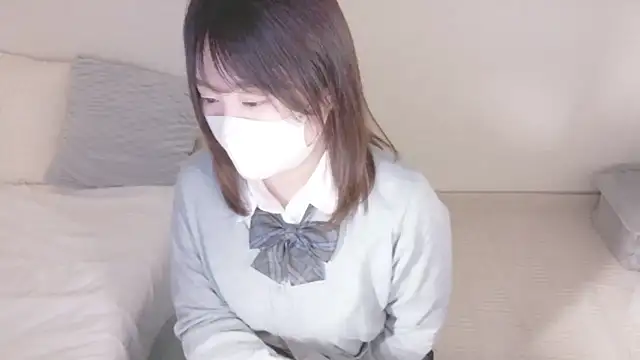Snapshot of mi__san chatting on April 2026 10:41:02 AM mi san online show from April 2026 10:41:02 AM