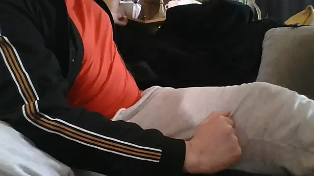 Snapshot of Titilouonlyf69 chatting on April 2026 09:54:01 AM Titilouonlyf69 online show from April 2026 09:54:01 AM