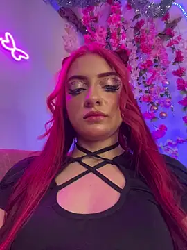 LucyGray online show from December 2025 04:28:02 AM