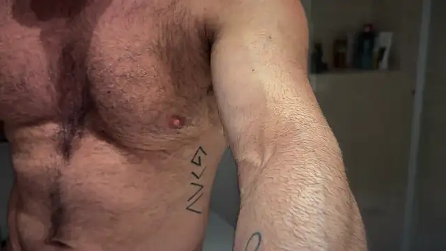 Snapshot of Sir_box chatting on September 2025 10:59:02 AM Sir box online show from September 2025 10:59:02 AM