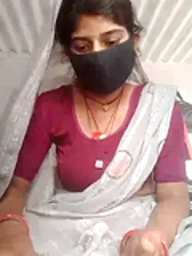 Snapshot of Maya5656 chatting on December 2025 05:45:02 AM Maya5656 online show from December 2025 05:45:02 AM