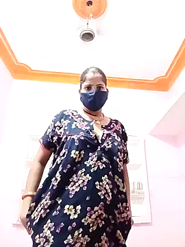 Snapshot of Sexi_savitri chatting on September 2025 02:44:02 PM Sexi savitri online show from September 2025 02:44:02 PM