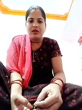 Snapshot of Sexi_savitri chatting on October 2025 06:56:01 AM Sexi savitri online show from October 2025 06:56:01 AM