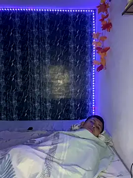 Snapshot of Alejandro_BigCock22 chatting on September 2025 02:27:01 AM Alejandro BigCock22 online show from September 2025 02:27:01 AM