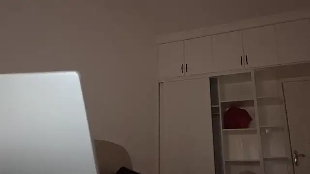 STxuguanhan online show from December 2025 03:51:02 PM