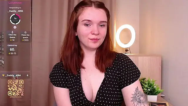 Snapshot of EvaJackson111 chatting on November 2025 02:13:01 PM EvaJackson111 online show from November 2025 02:13:01 PM